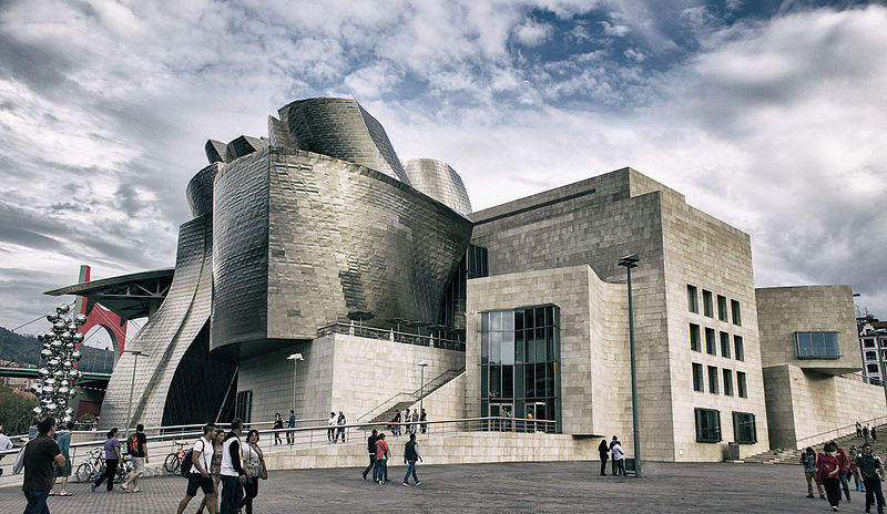 Museo_Guggenheim_Bilbao_(23442675431)