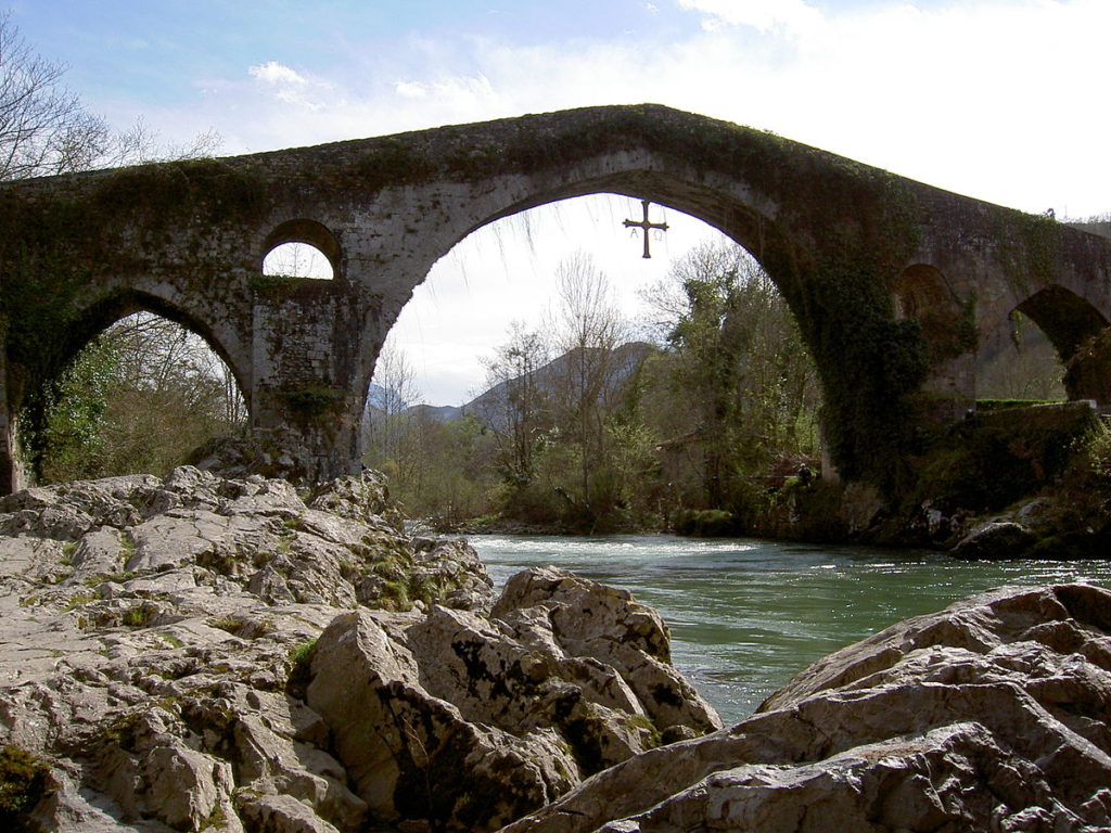 covadonga puente romano. Foto: labé